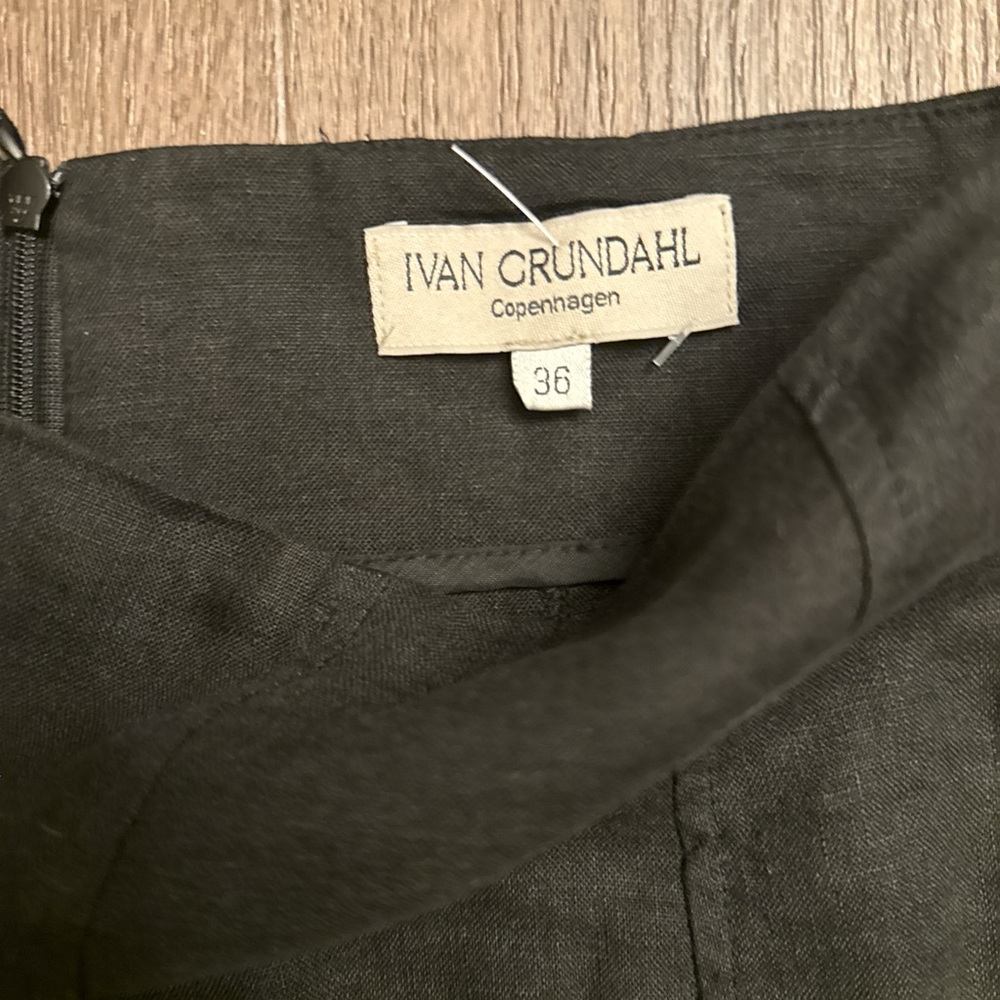 Ivan grundahl Black Flared Midi Skirt - Women
100% linen size 36 - Picture 3 of 6